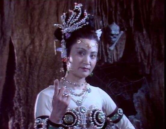 唐僧紧箍咒的咒语是什么,唐僧念经念了几遍