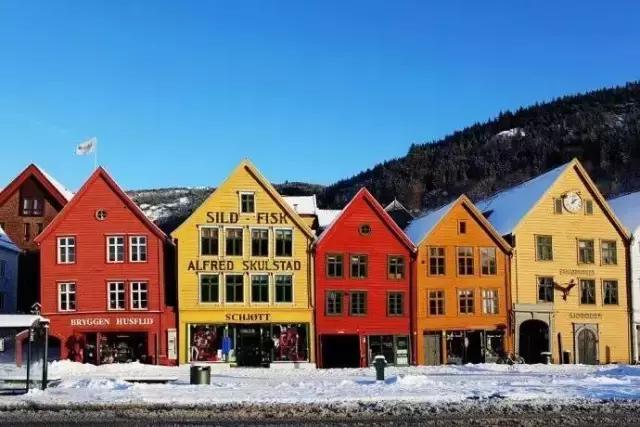 挪威最著名的美景挪威峡湾图片,挪威峡湾中最美的一处