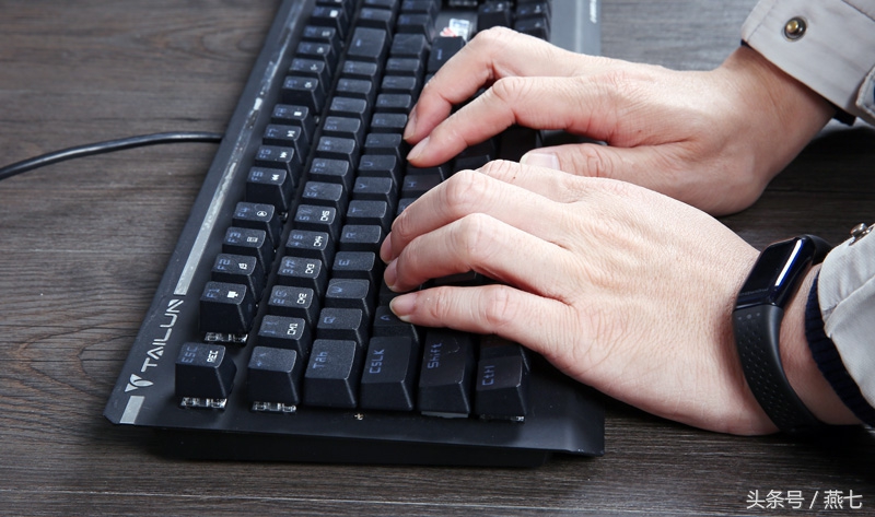 网咖游戏机械键盘好吗,网鱼网咖机械键盘评测