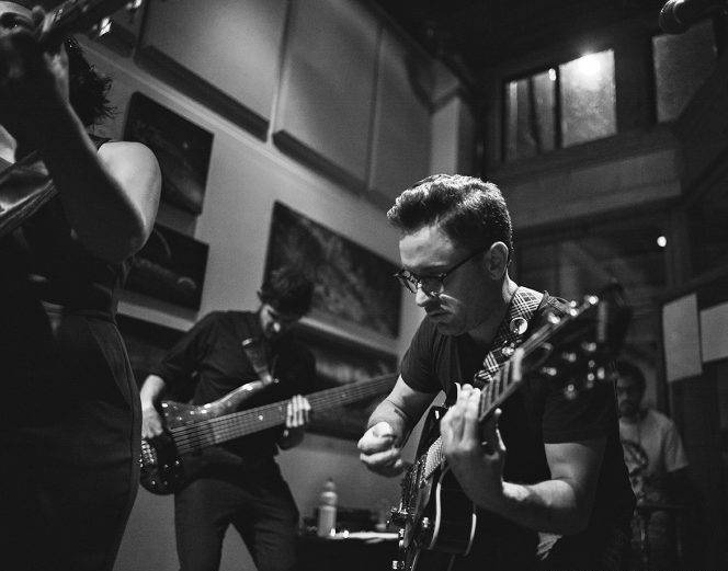 定位独特的LeicaM-D,只是没有屏幕而已吗?