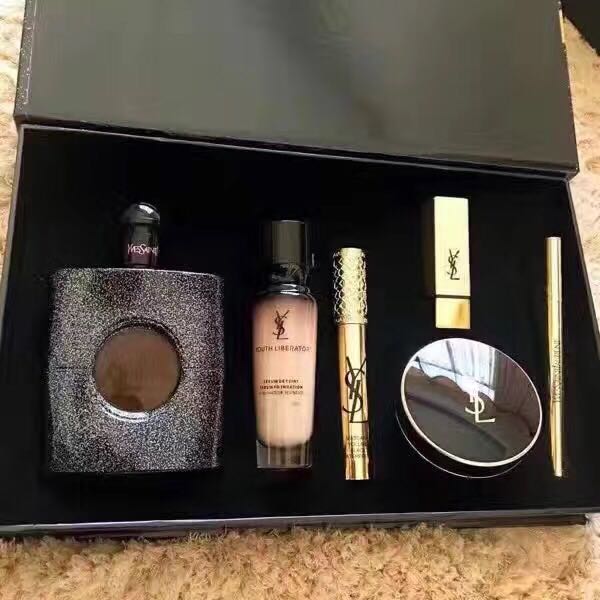 Get新的美妆小可爱情人节带回家