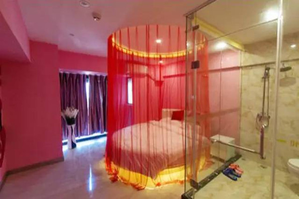 重庆情侣江景酒店推荐高性价比,重庆主城情侣主题酒店团购