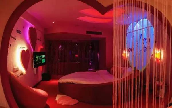 重庆情侣江景酒店推荐高性价比,重庆主城情侣主题酒店团购