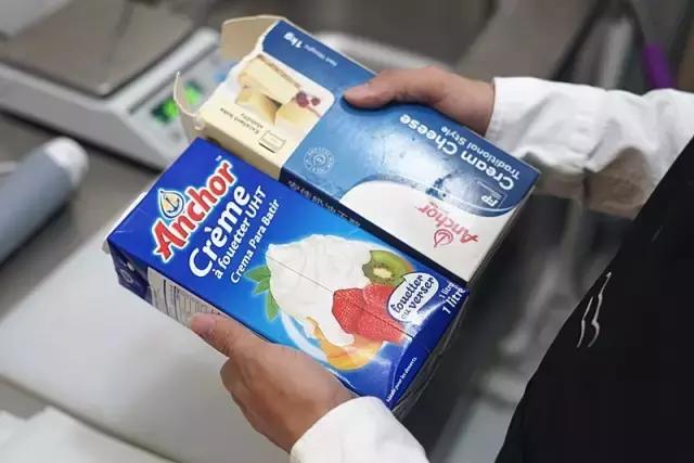 我们喝了100杯奶茶,胖了8斤,写了这篇杭州最全奶盖茶攻略