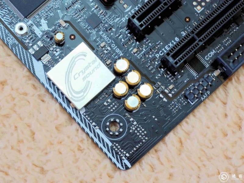 酷睿cpu和华硕cpu哪个更好,攒机cpu主板哪个贵点