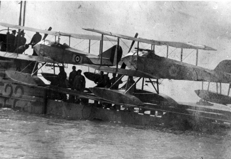 战斗机打中型客机,战斗机打轰炸机