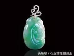 玉器挂绳的正确戴法,玉器挂绳挑选有讲究