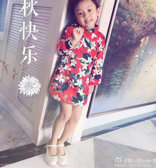 甜馨王诗龄长大前后变化,森碟奥莉甜馨王诗龄谁漂亮