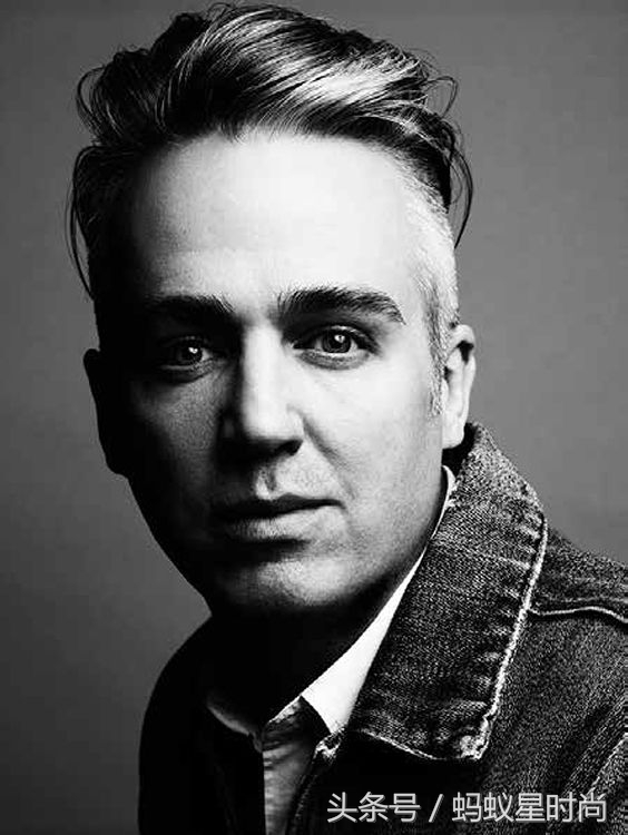 好莱坞顶级化妆师的彩妆品牌TroySurratt！