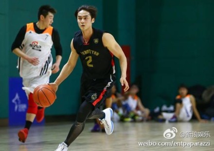 美国高中生场均2分,美国高中生单场92分