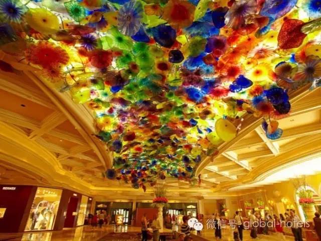 贝拉吉奥——罪恶之城的金色之花