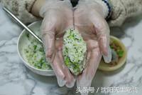 西兰花藜麦饭团,橄榄油西兰花汁