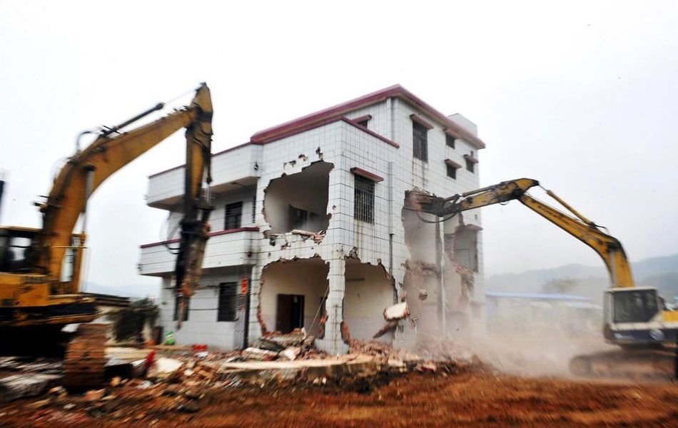 大产权房与小产权买哪个好,大产权和小产权房子买哪个合适呢