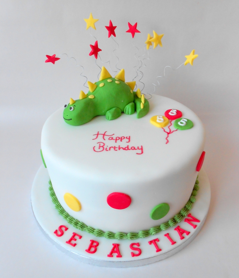 唐山：造型可爱的生日蛋糕美翻了