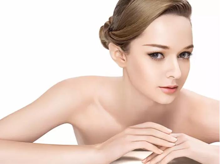 原来护肤的最高境界是心态,护肤水的选择