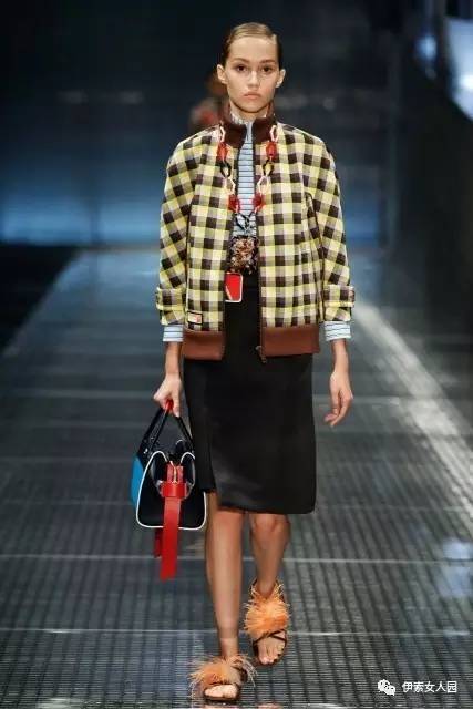 普拉达prada时装秀采访,2019普拉达prada秋冬时装周