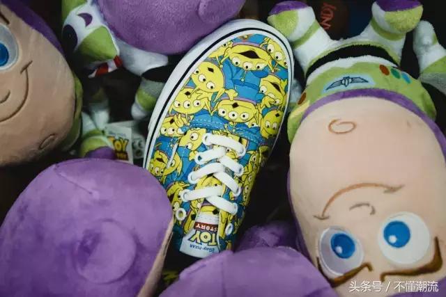 今年买的球鞋,vans最值得买的联名鞋子