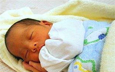 十个新生儿九个患绝症背后真相,新生儿黄疸10个经典问题