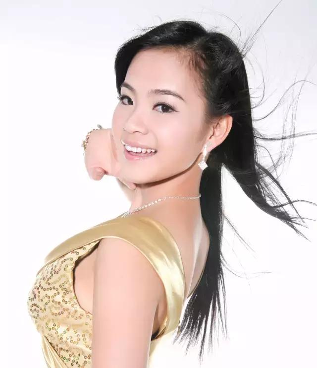 南阳山区音乐人首创家乡歌曲——《我的乡亲，我的父亲》