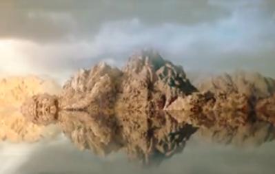 一佛像花90年才建成，千年后发现另一奇像，是碰巧还是有意而为