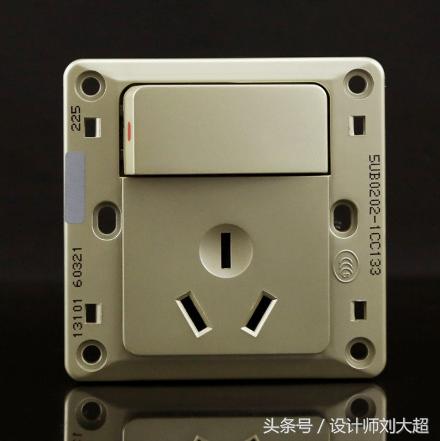 如何辨别西门子开关真假,西门子开关查询真伪