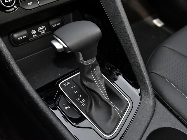 16款起亚k5hybrid混动测评,起亚混动极睿