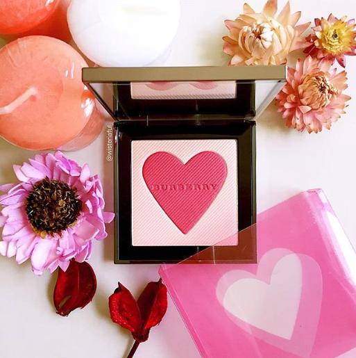 burberry腮红03试色,burberry涂鸦腮红2018