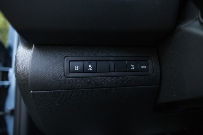 标致308s二手车15年价格1.6t,标致308s顶配睿驰版1.6t