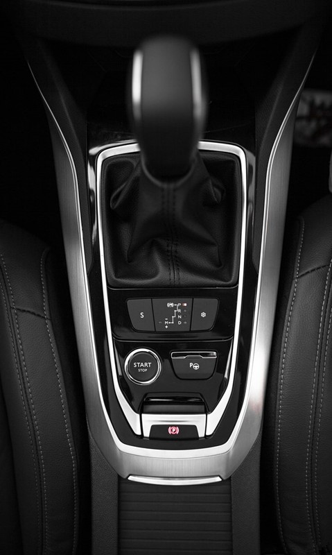 标致308s二手车15年价格1.6t,标致308s顶配睿驰版1.6t