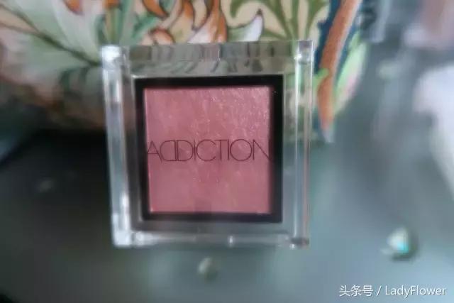 女神化妆包常备好物,分分钟帮你扑倒男神