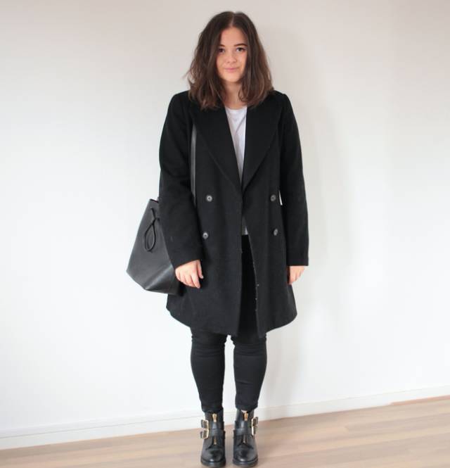 这个肉乎乎身高不到160的女孩，却被网评为最美时尚教主！