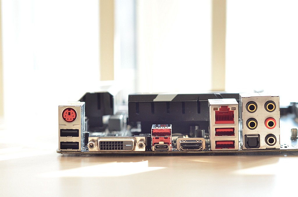 6代i5和g4560的差距,g4560双核两线程