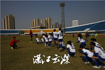 湛江足球成人培训机构,湛江体校足球教练