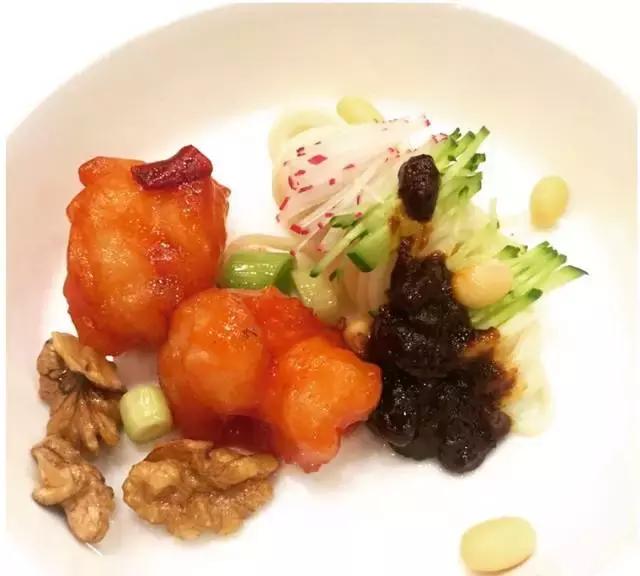 想和你一起吃遍各种美食,和你一起吃遍各地的美食