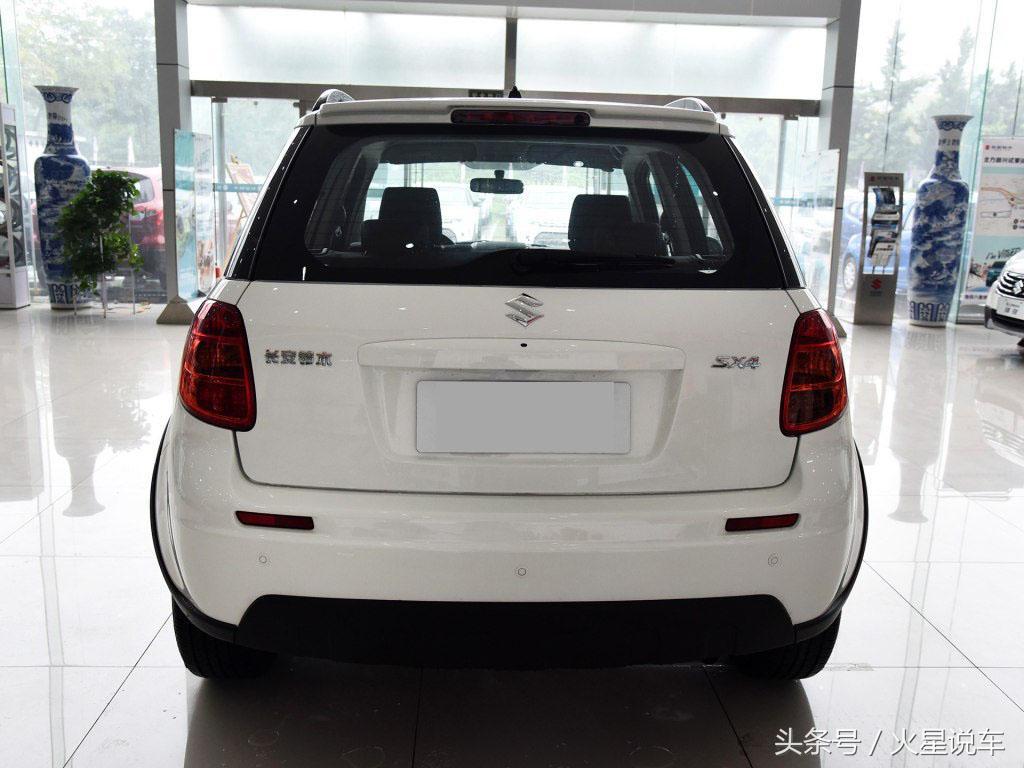 国产两驱标配全景天窗一键启动,全系标配一键启动的车