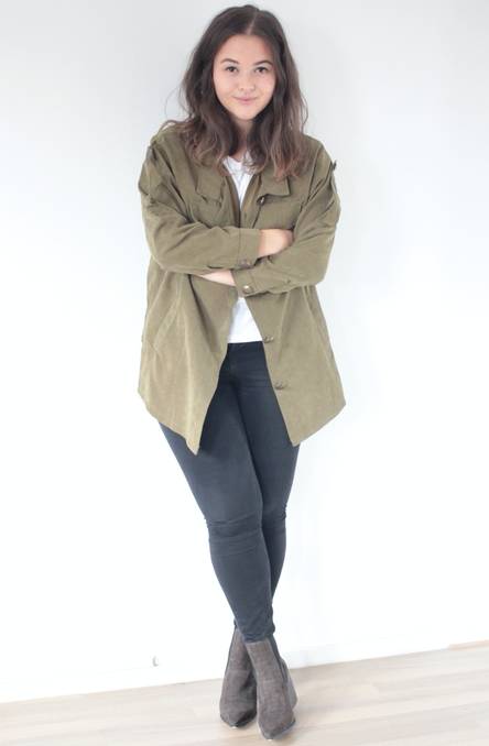 这个肉乎乎身高不到160的女孩，却被网评为最美时尚教主！