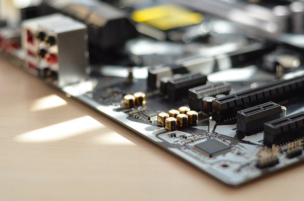 6代i5和g4560的差距,g4560双核两线程