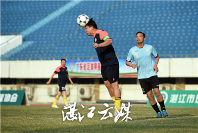 湛江足球成人培训机构,湛江体校足球教练