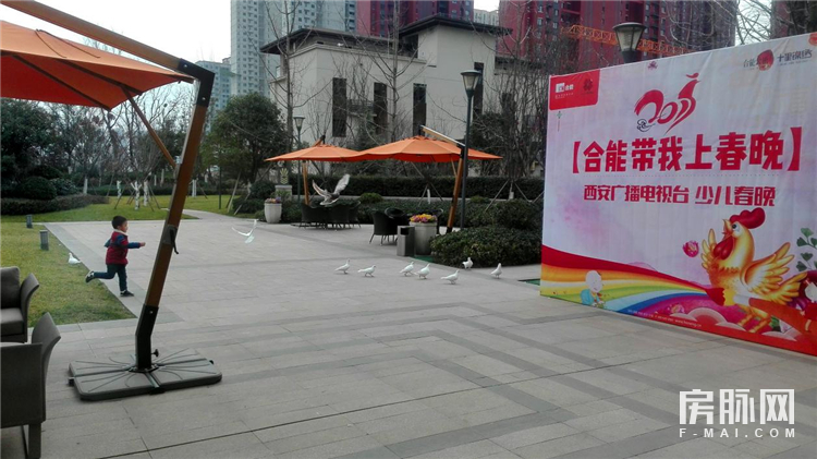 左边万科城，右边智慧城，合能公馆在长安一点也不偏！