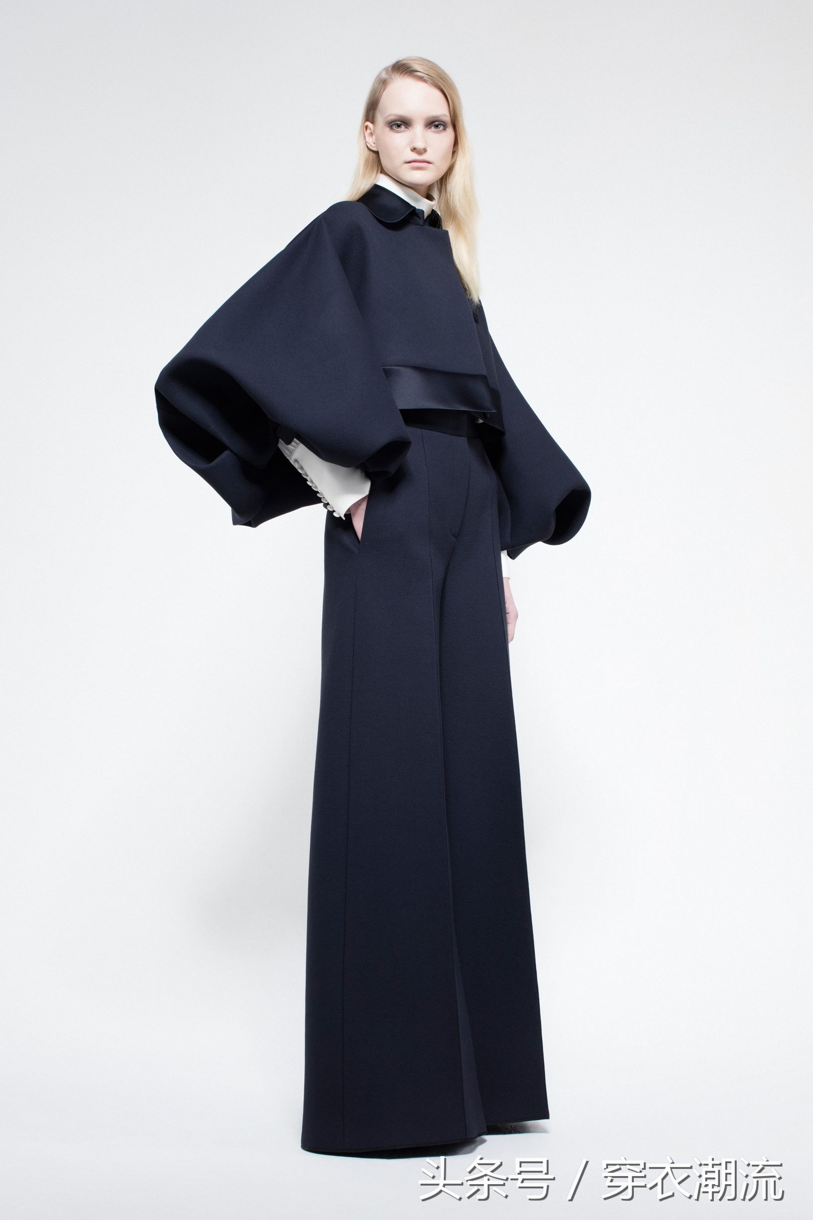 dicekayek大衣,dicekayek多少钱