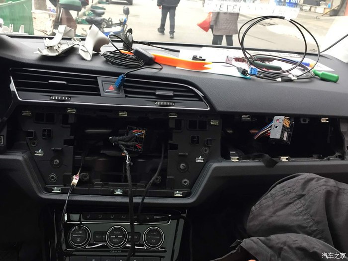 奶爸车途安l,大众途安奶爸