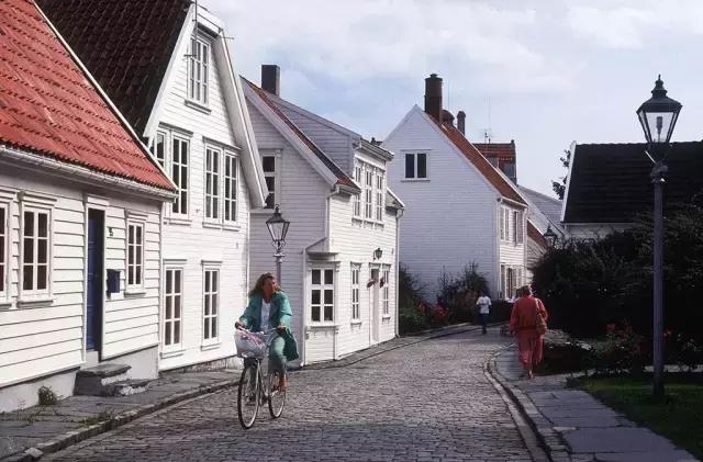 挪威最著名的美景挪威峡湾图片,挪威峡湾中最美的一处