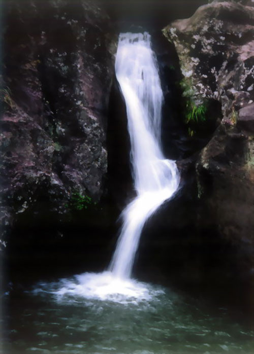 雨天永泰百漈沟景区,别有洞天溶洞