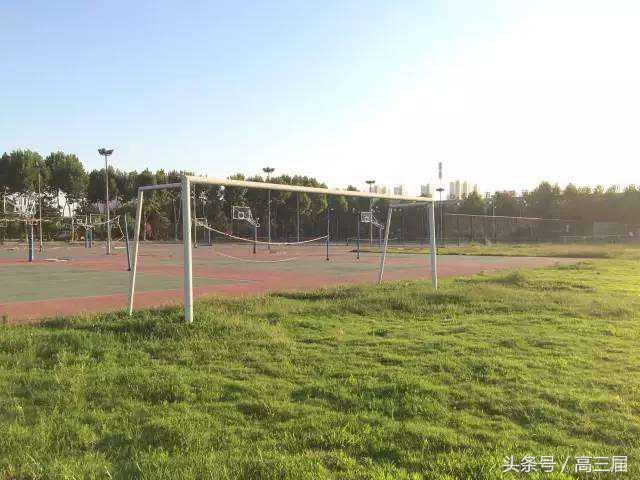 广州黄埔最大的学校,中国最牛的学校黄埔军校