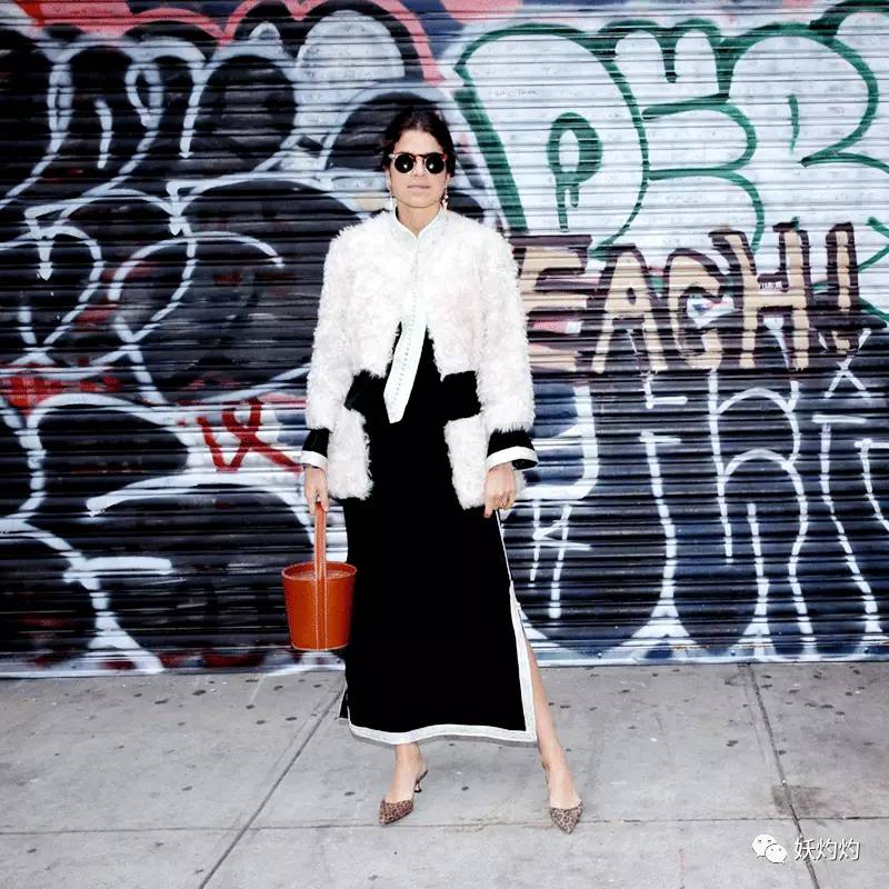 情人节买包包给女朋友,情人节买包子送包视频