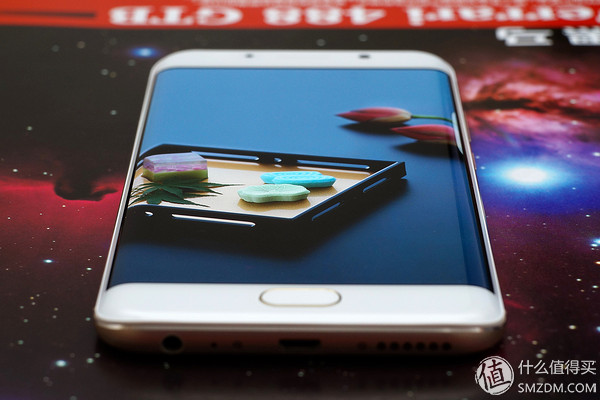 vivoxplay6内外屏是一体的吗,vivoxplay6曲面屏参数