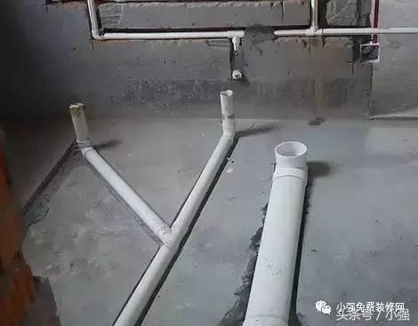 马桶移位后地漏流水不畅怎么解决,马桶移位水管挖深了怎么解决