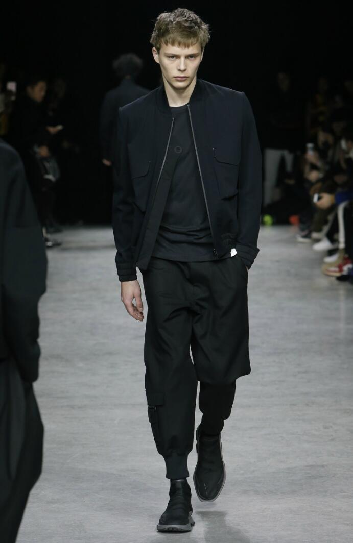 秋冬简约男装,秋冬男装流行款式