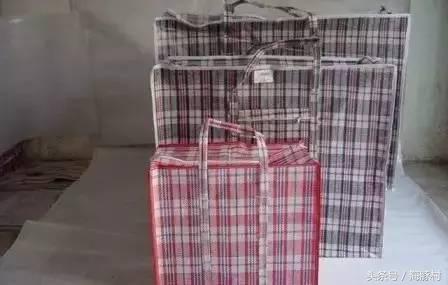 男票你听我说,再送这些礼物,人家真要拿小拳拳捶你胸口了!