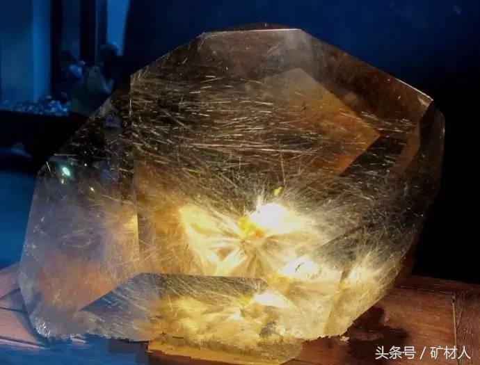 东海的水晶从哪里来的,水晶从哪里挖出来的